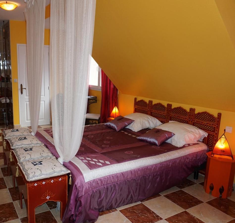 Les Centauris Bed & Breakfast Pleguien ภายนอก รูปภาพ