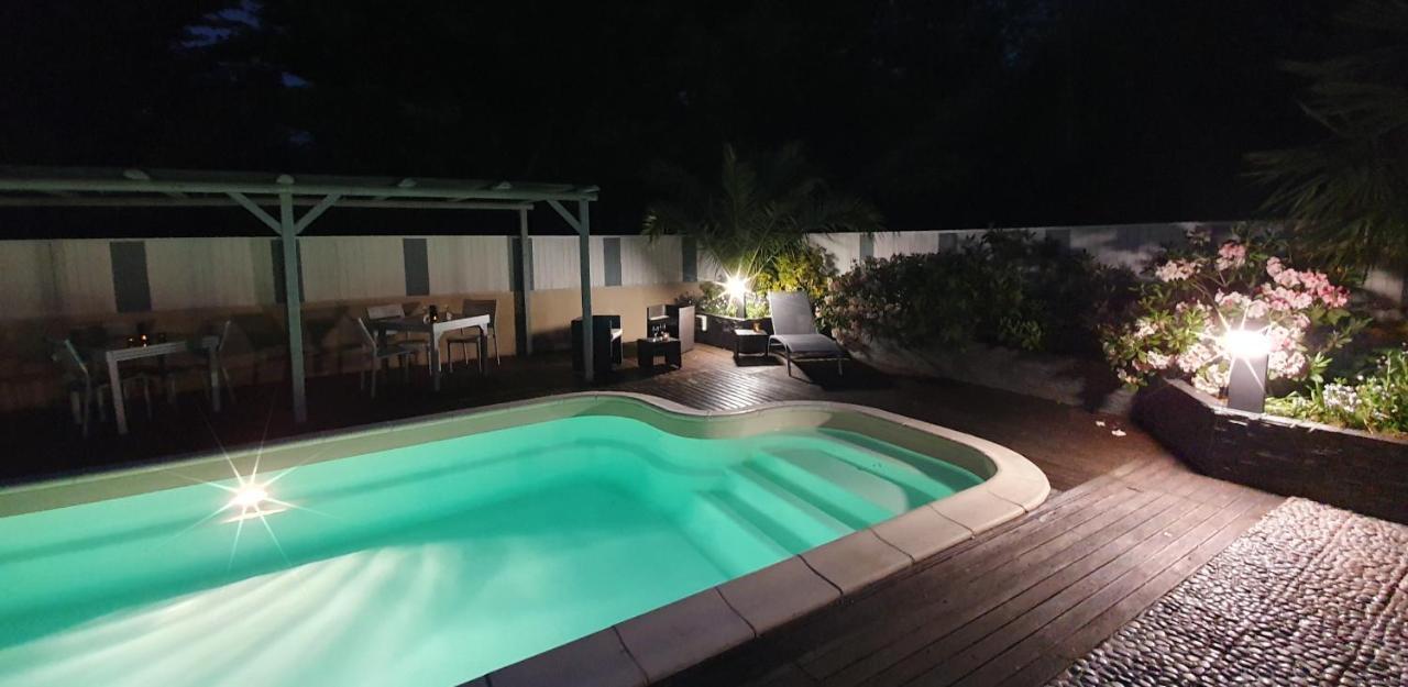 Les Centauris Bed & Breakfast Pleguien ภายนอก รูปภาพ
