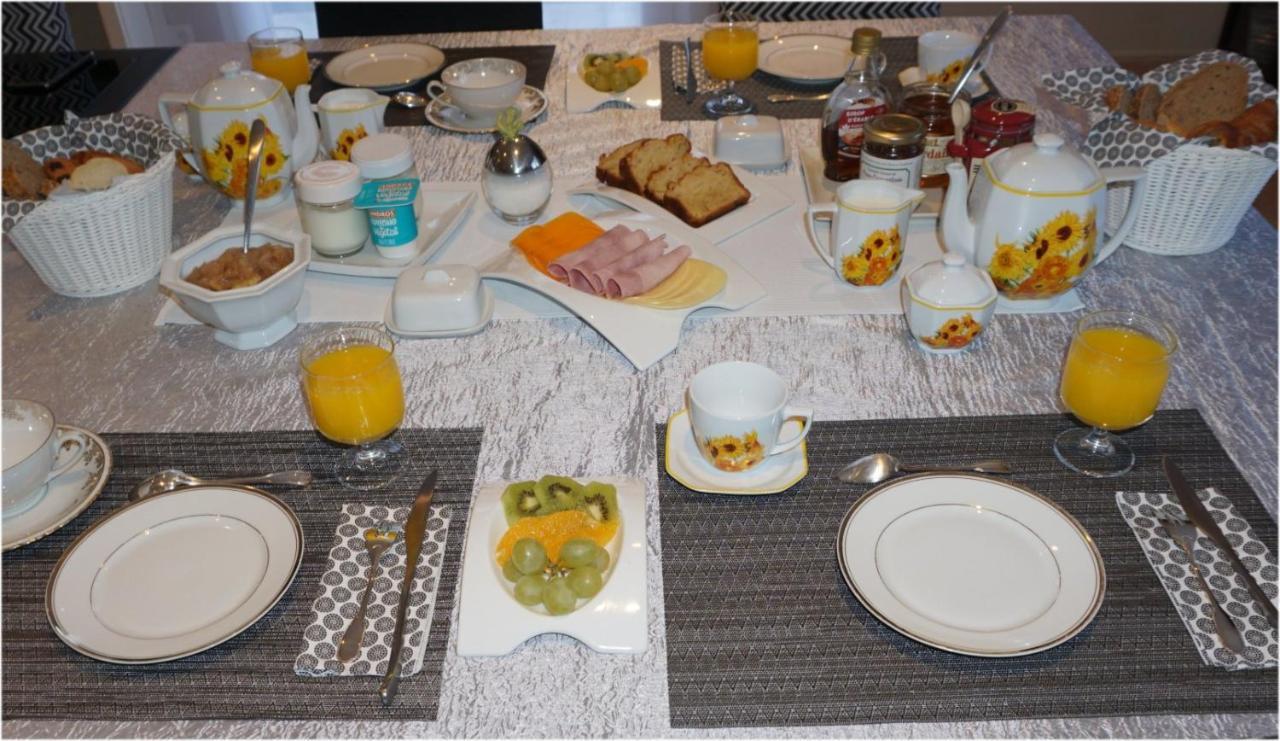 Les Centauris Bed & Breakfast Pleguien ภายนอก รูปภาพ